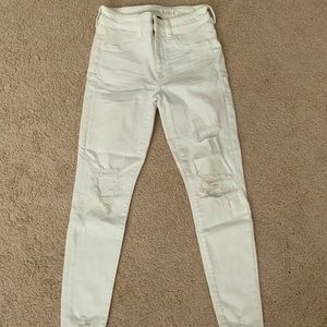 American Eagle White Jeans